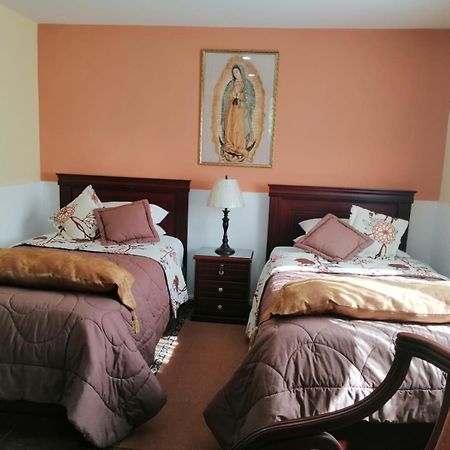 Hostal Saint Mary'S タバベラ エクステリア 写真