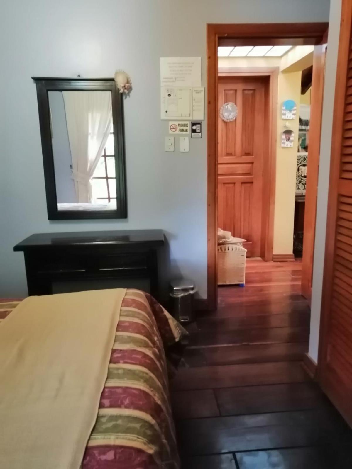 Hostal Saint Mary'S タバベラ エクステリア 写真